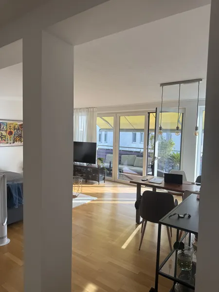 Ruhige Penthouse Wohnung am Hackeschen Markt — photo 1